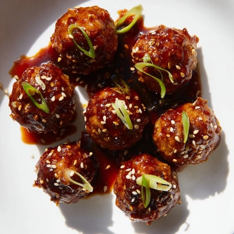 Spicy Sriracha Honey Meatballs